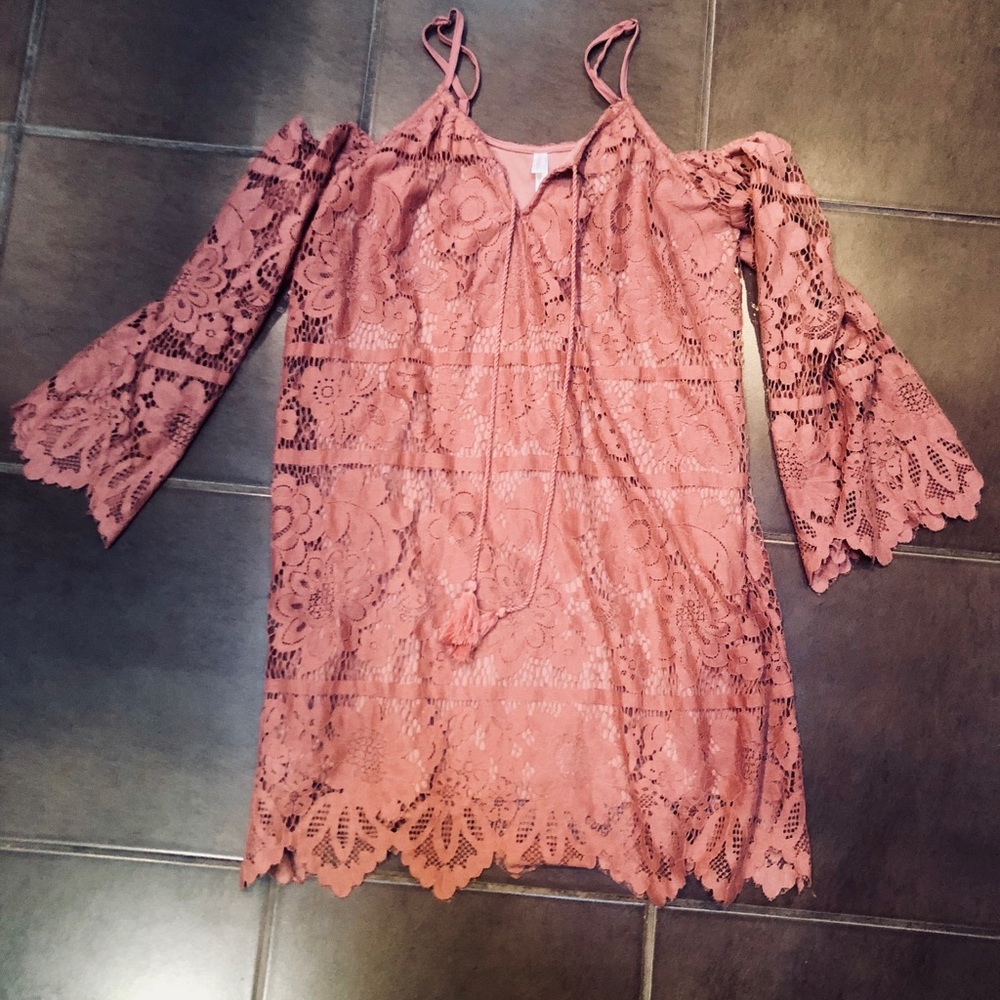 Xhilaration blush lace dress S